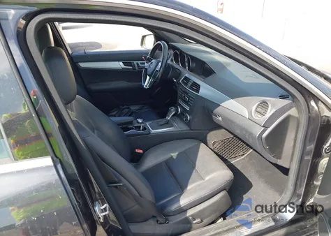 2013 Mercedes-Benz C 250 Luxury/Sport from USA, damaged, VIN WDDGF4HB3DA757393